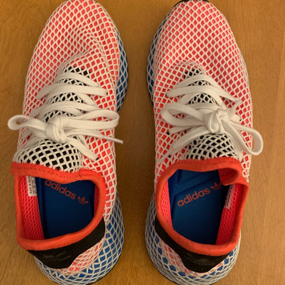 Adidas women’s sneakers